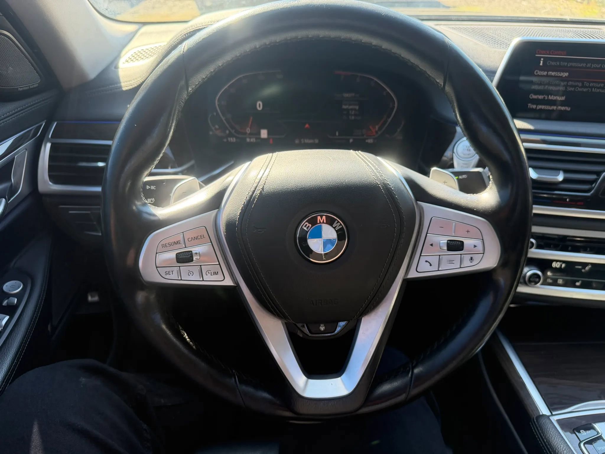 Used 2020 BMW 740i xDrive w/ Cold Weather Package AWD/4WD image 12