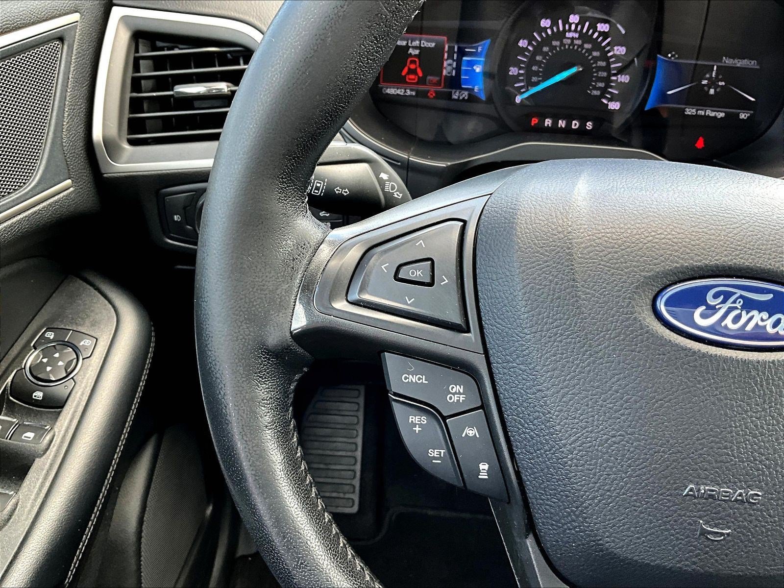 Used 2022 Ford Edge SEL w/ Convenience Package AWD/4WD image 11