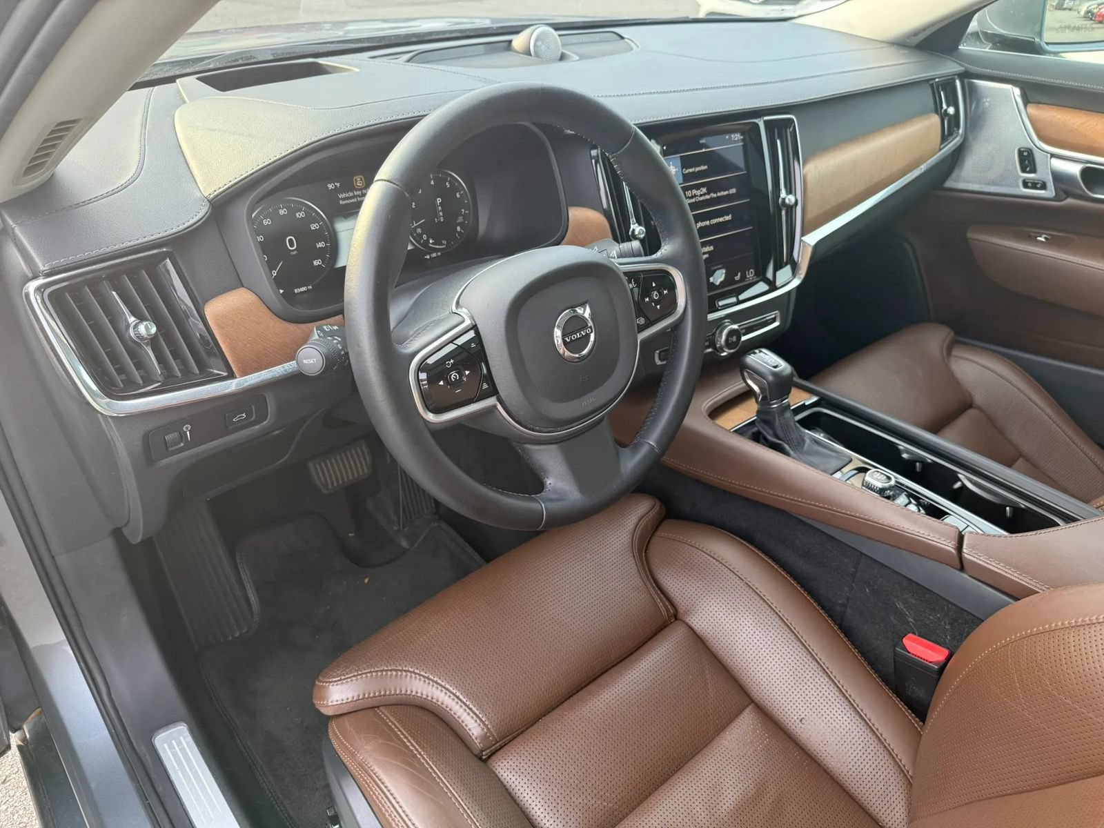 Used 2018 Volvo S90 T6 Inscription w/ Convenience Package AWD/4WD image 14