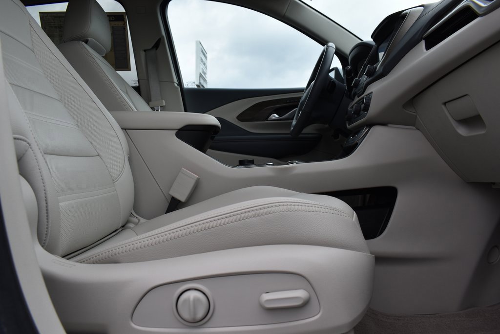 Certified 2022 GMC Terrain Denali w/ Denali Premium Package image 11