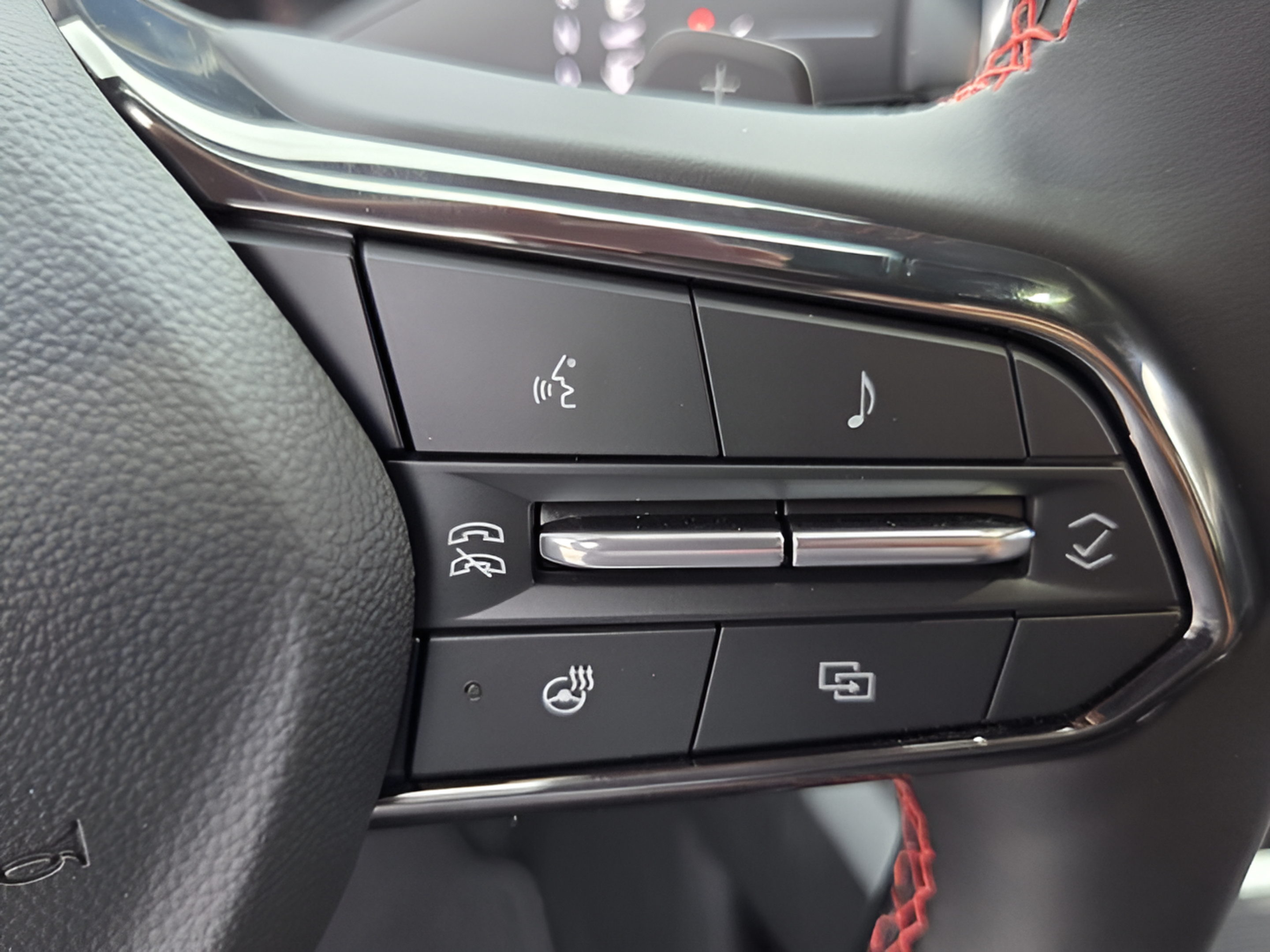 New 2027 Chevrolet Equinox RS FWD image 27