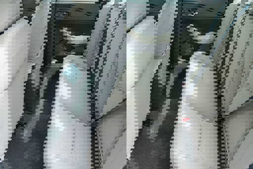 Certified 2024 Honda Accord LX image 19