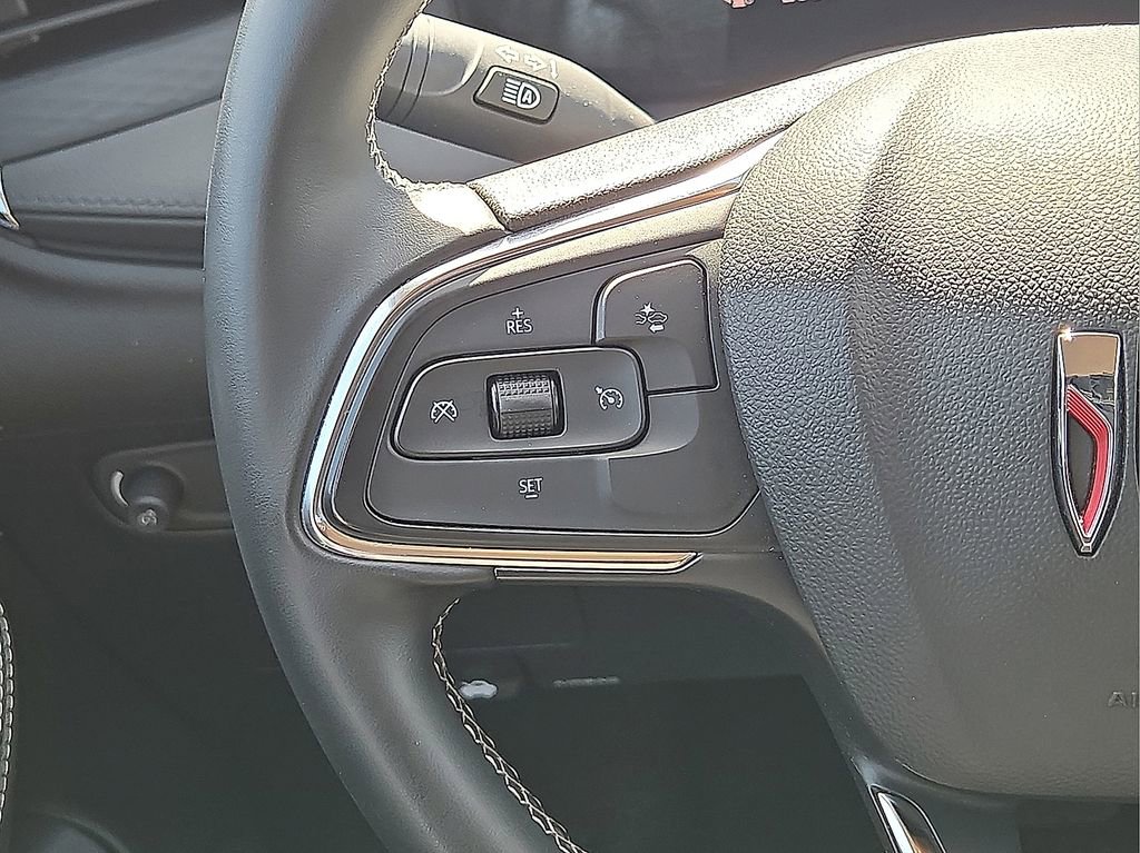 Used 2025 Buick Encore GX Preferred image 18