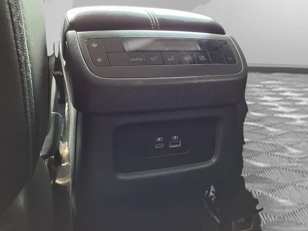 Used 2025 Nissan Pathfinder SL FWD image 24