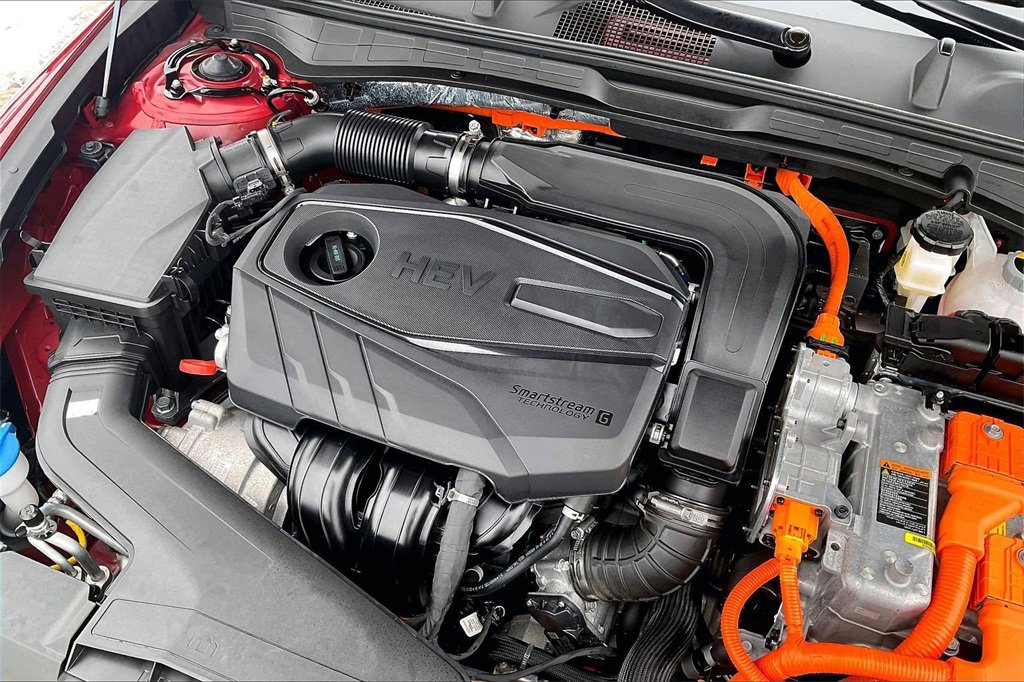 Used 2025 Hyundai Sonata Limited image 31