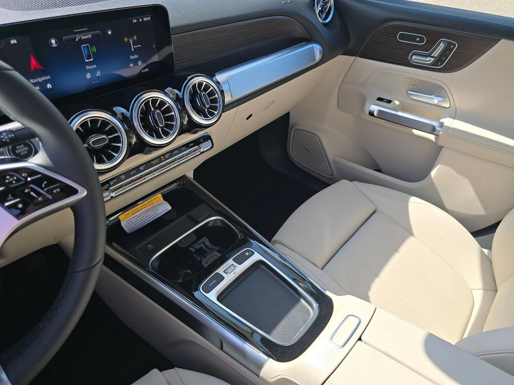 New 2026 Mercedes-Benz GLB 250 4MATIC image 30