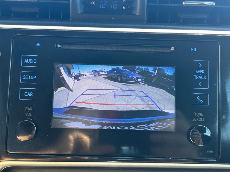 Used 2018 Toyota Corolla L image 16