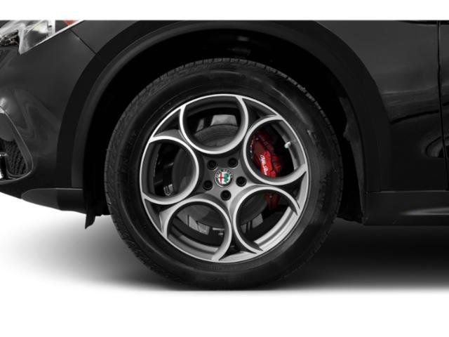 Used 2019 Alfa Romeo Stelvio Sprint w/ Nero Edizione image 14