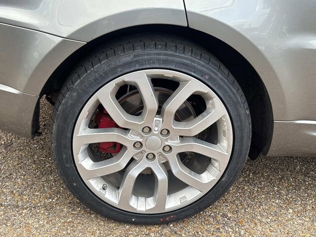 Used 2020 Land Rover Range Rover Sport HSE Dynamic image 5