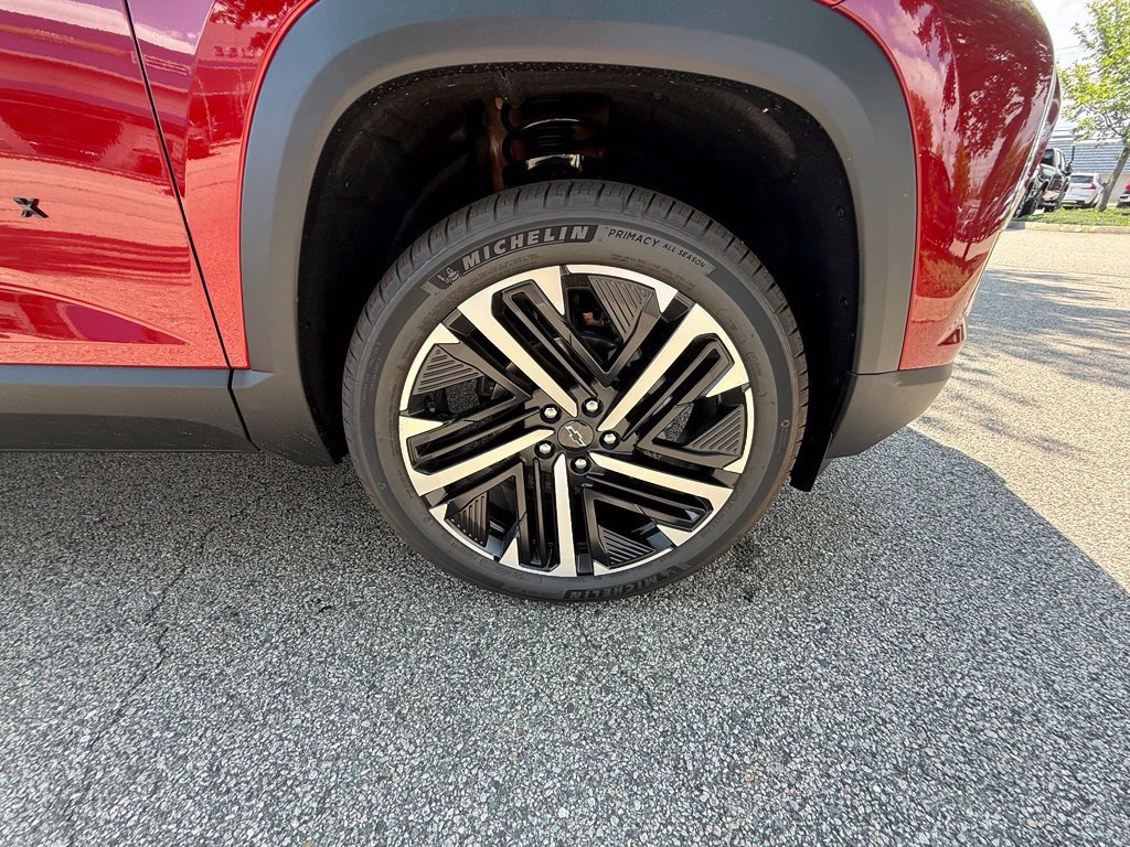New 2027 Chevrolet Equinox RS w/ Safety and Technology Package AWD/4WD image 34