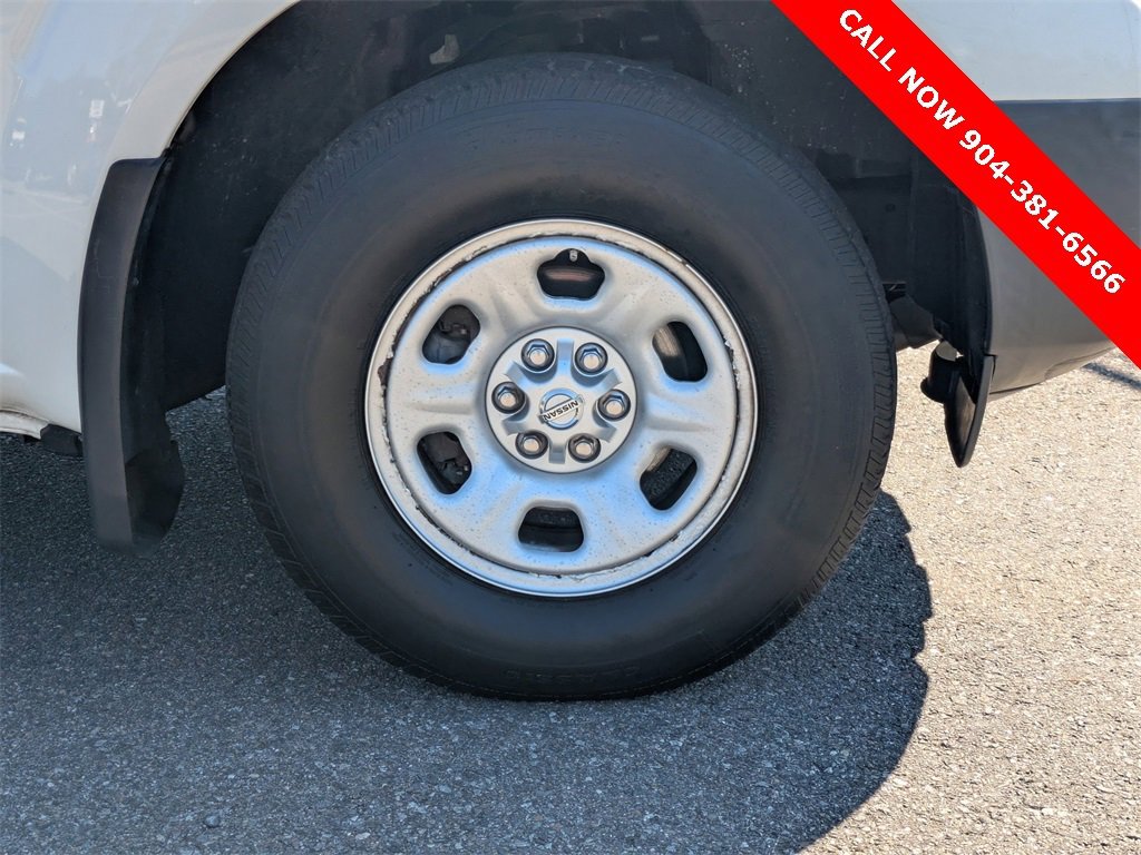 Used 2018 Nissan Frontier S image 11