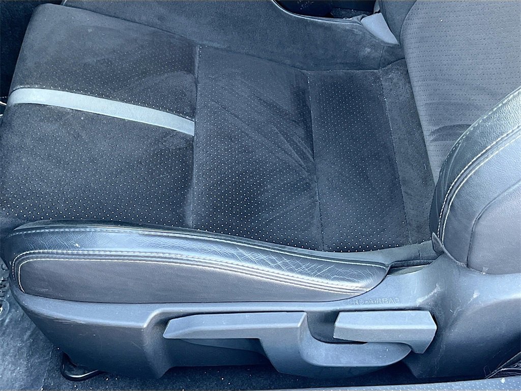 Used 2023 Toyota GR86 Premium w/ ALL Weather Mat Package (TMS) image 20