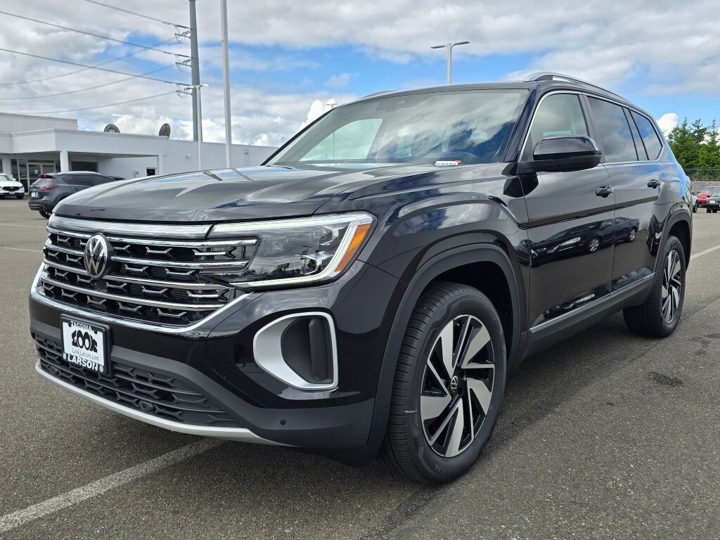 New 2025 Volkswagen Atlas SEL image 8