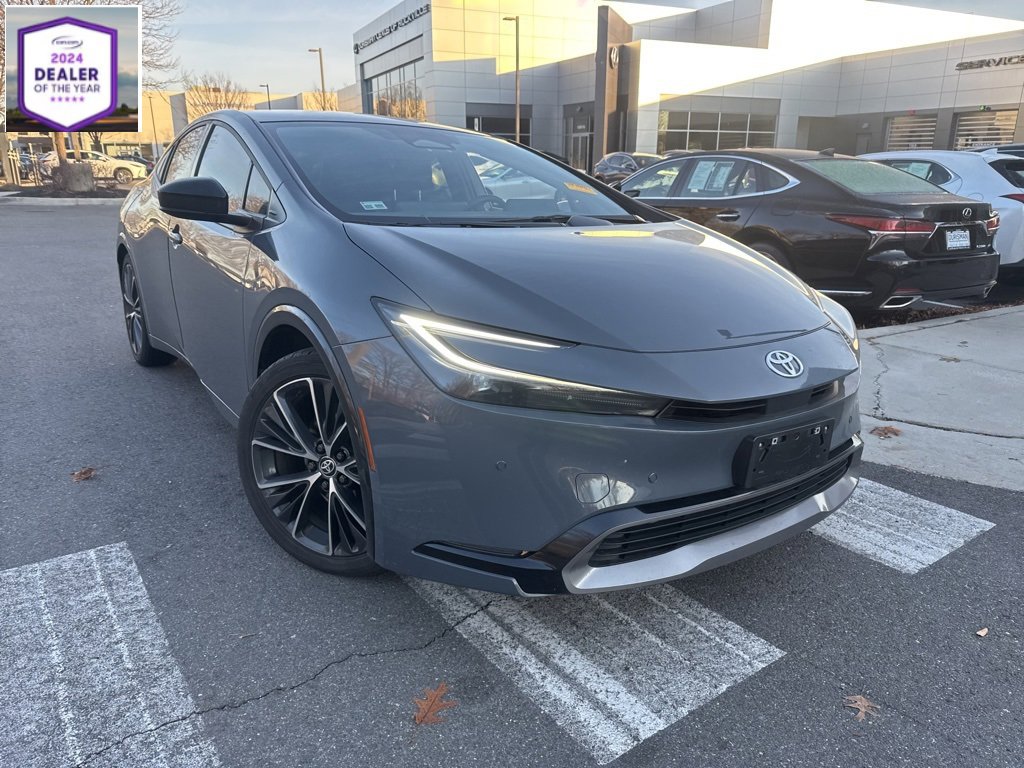 Used 2024 Toyota Prius XLE