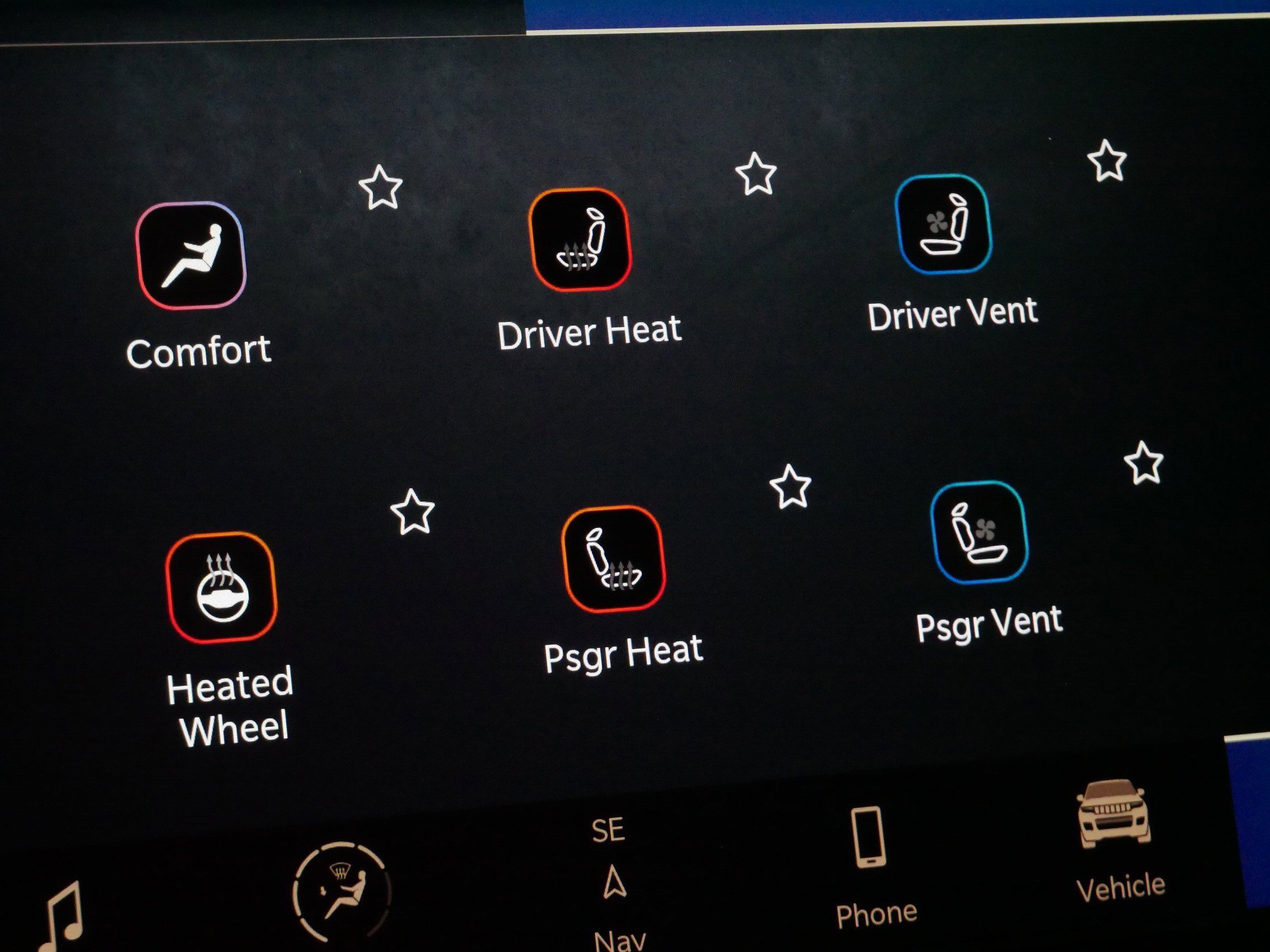 Used 2023 Jeep Grand Cherokee Limited w/ Luxury Tech Group II image 31