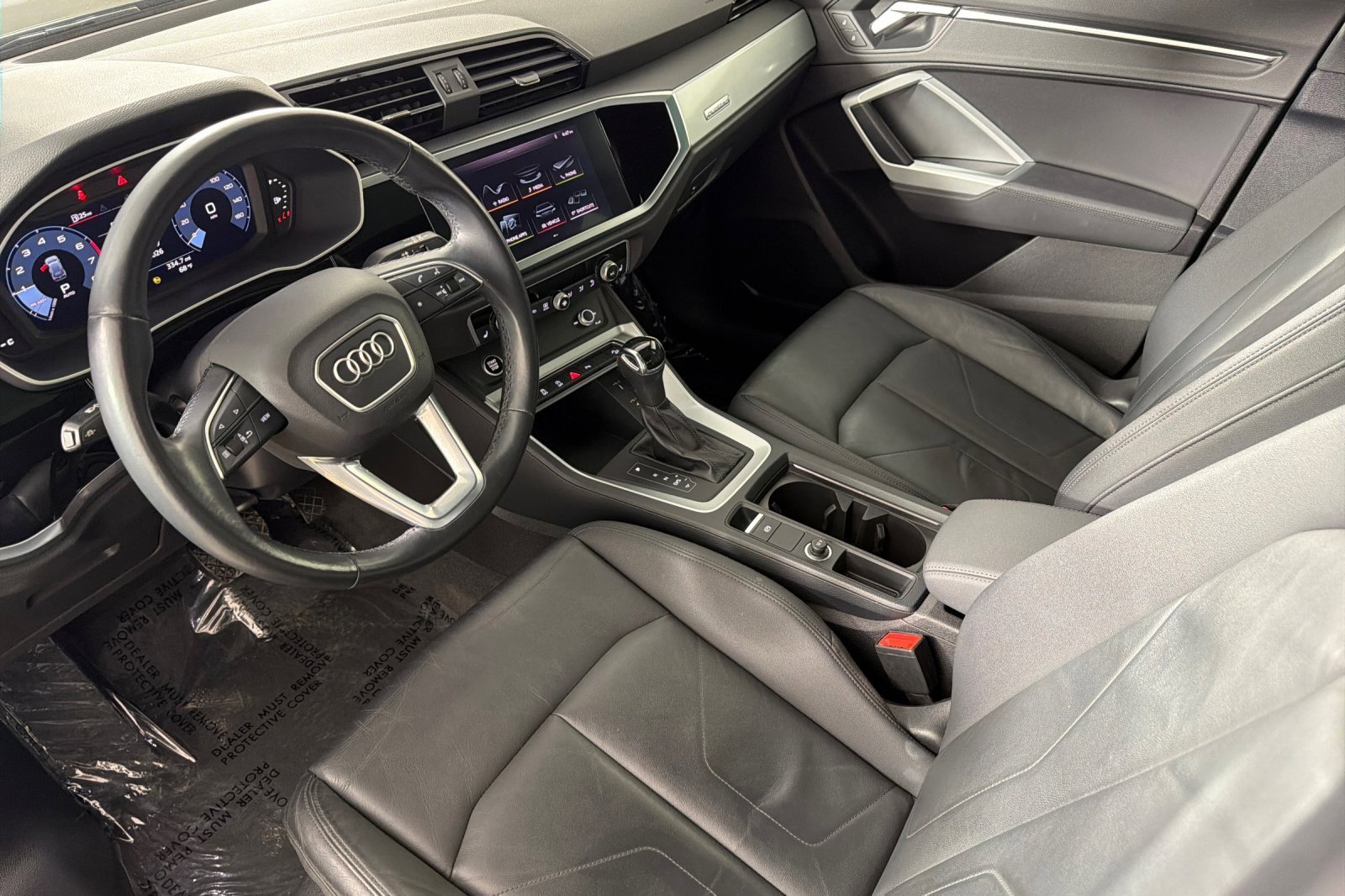 Used 2021 Audi Q3 2.0T Premium w/ Convenience Package image 9