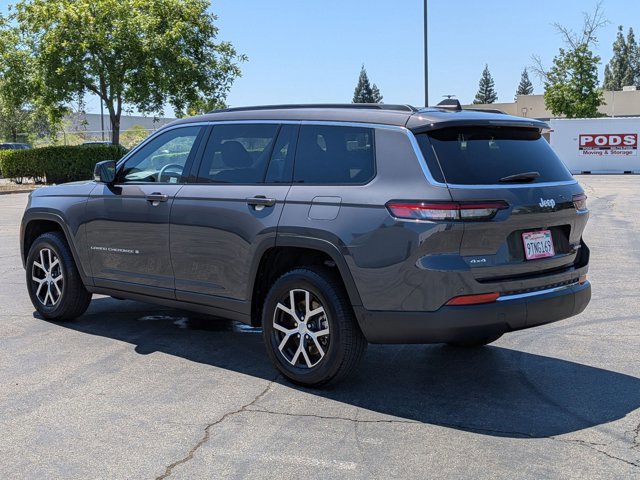 Used 2025 Jeep Grand Cherokee L Limited AWD/4WD image 8