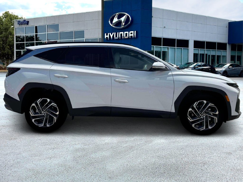 New 2026 Hyundai Tucson Limited FWD image 11
