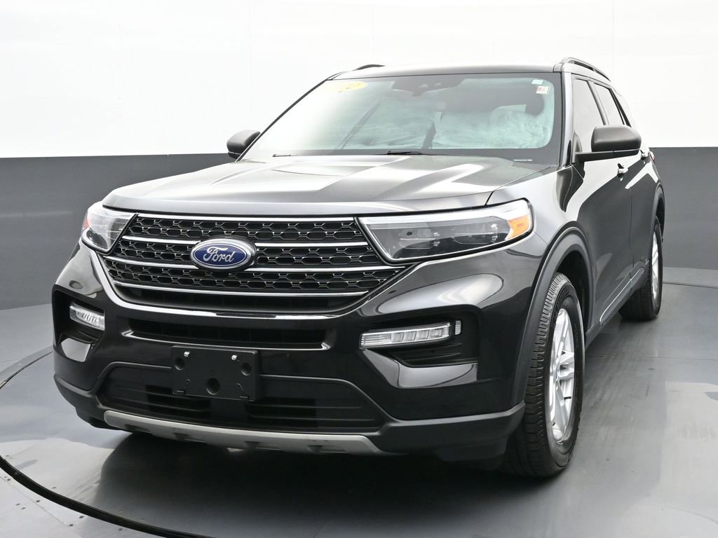 Used 2022 Ford Explorer XLT w/ Equipment Group 202A RWD image 7
