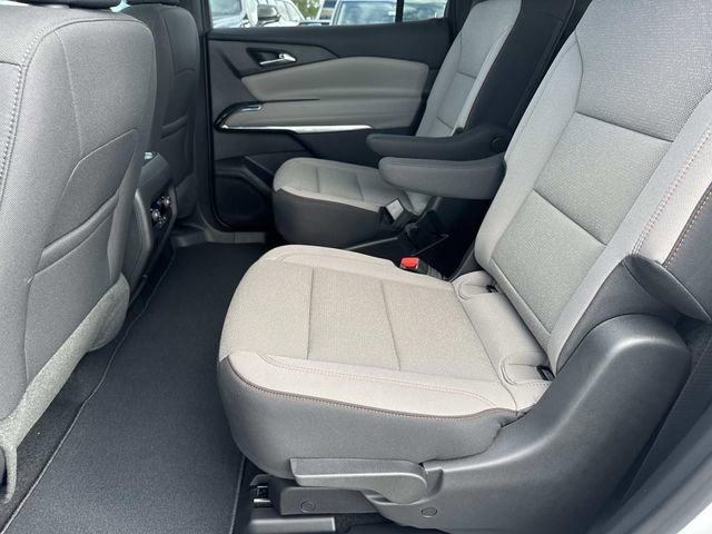 New 2026 Chevrolet Traverse LT image 9