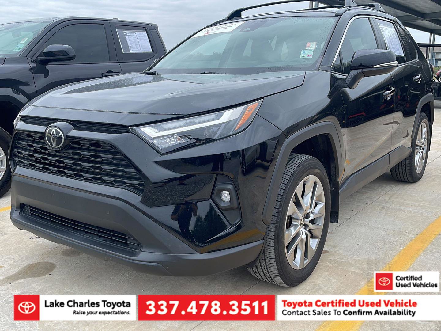 Certified 2023 Toyota RAV4 XLE Premium image 1