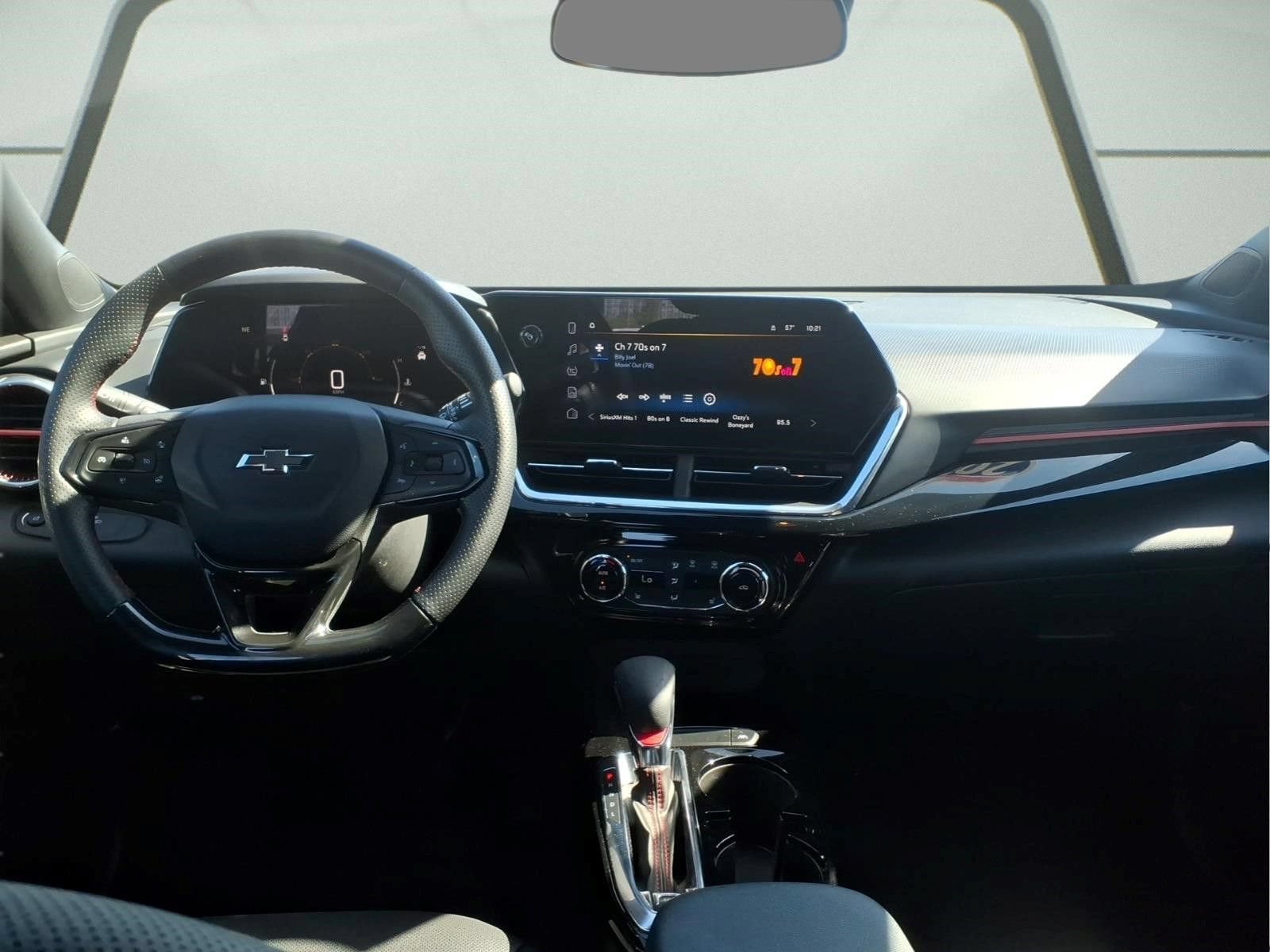 Certified 2024 Chevrolet Trax RS w/ Driver Confidence Package FWD image 11