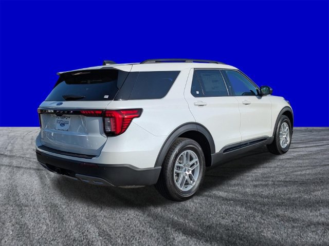 New 2026 Ford Explorer Active w/ Active Comfort Package RWD image 4