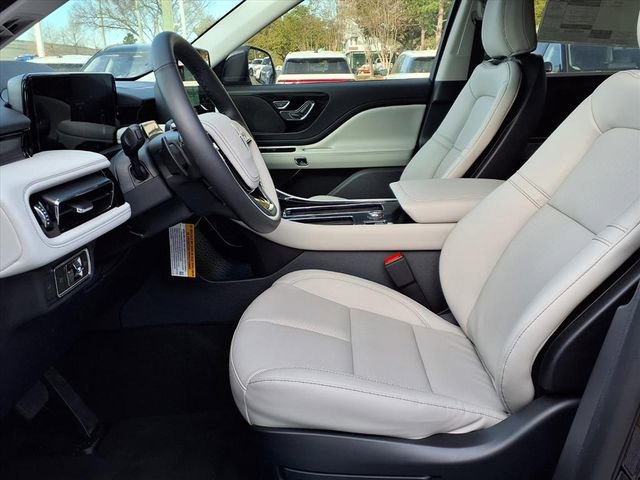 New 2026 Lincoln Aviator 2WD image 7