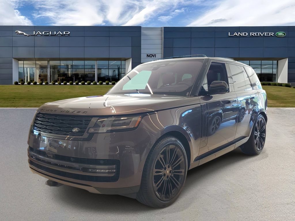 Used 2023 Land Rover Range Rover SE AWD/4WD image 1