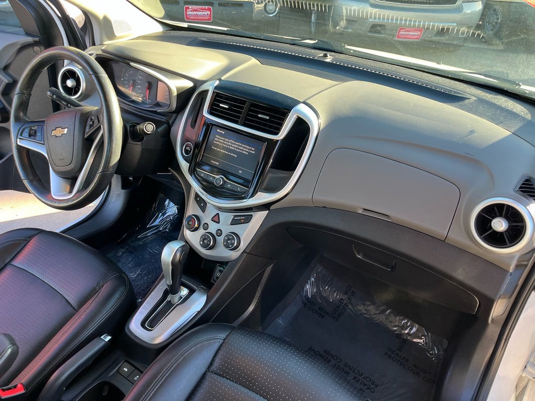 Used 2019 Chevrolet Sonic Premier FWD image 19