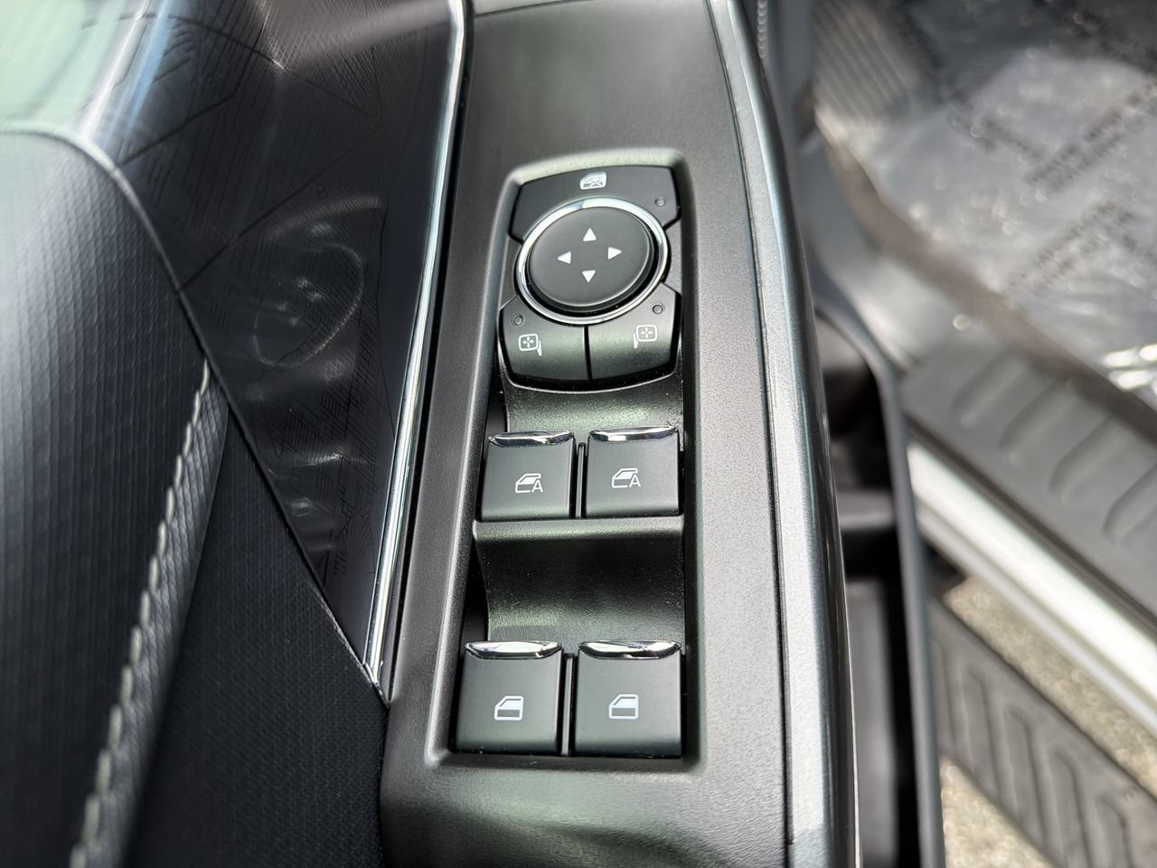Used 2023 Ford F150 XLT w/ Equipment Group 302A High RWD image 16