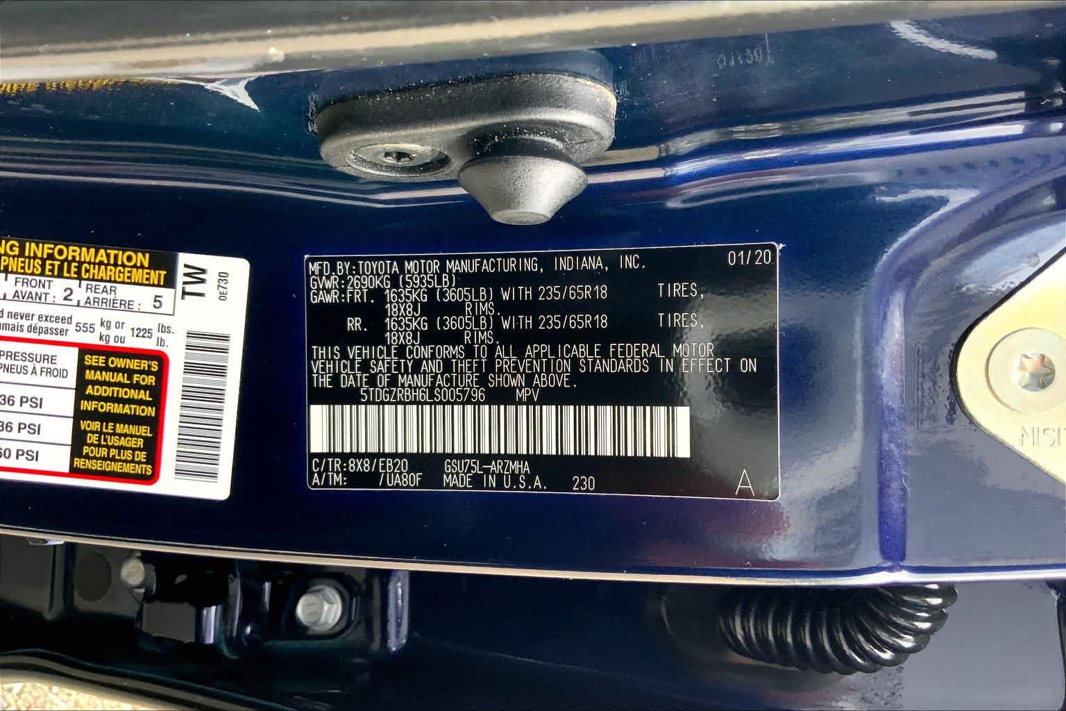 Used 2020 Toyota Highlander XLE AWD/4WD image 36