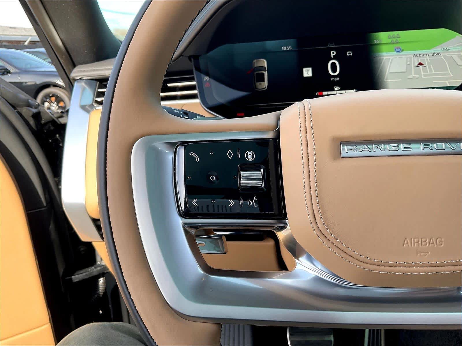 New 2025 Land Rover Range Rover Long Wheelbase SE AWD/4WD image 17