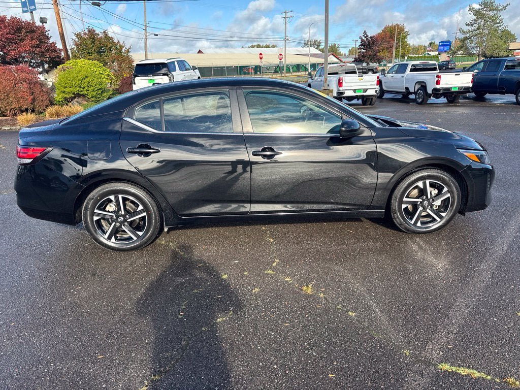 Used 2024 Nissan Sentra SV FWD image 6