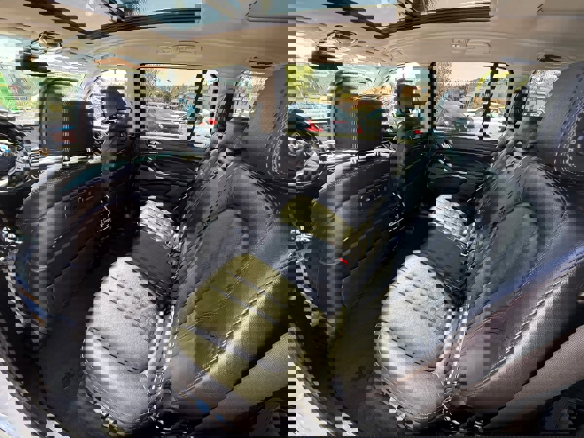 Used 2020 BMW X7 xDrive40i w/ Premium Package image 13