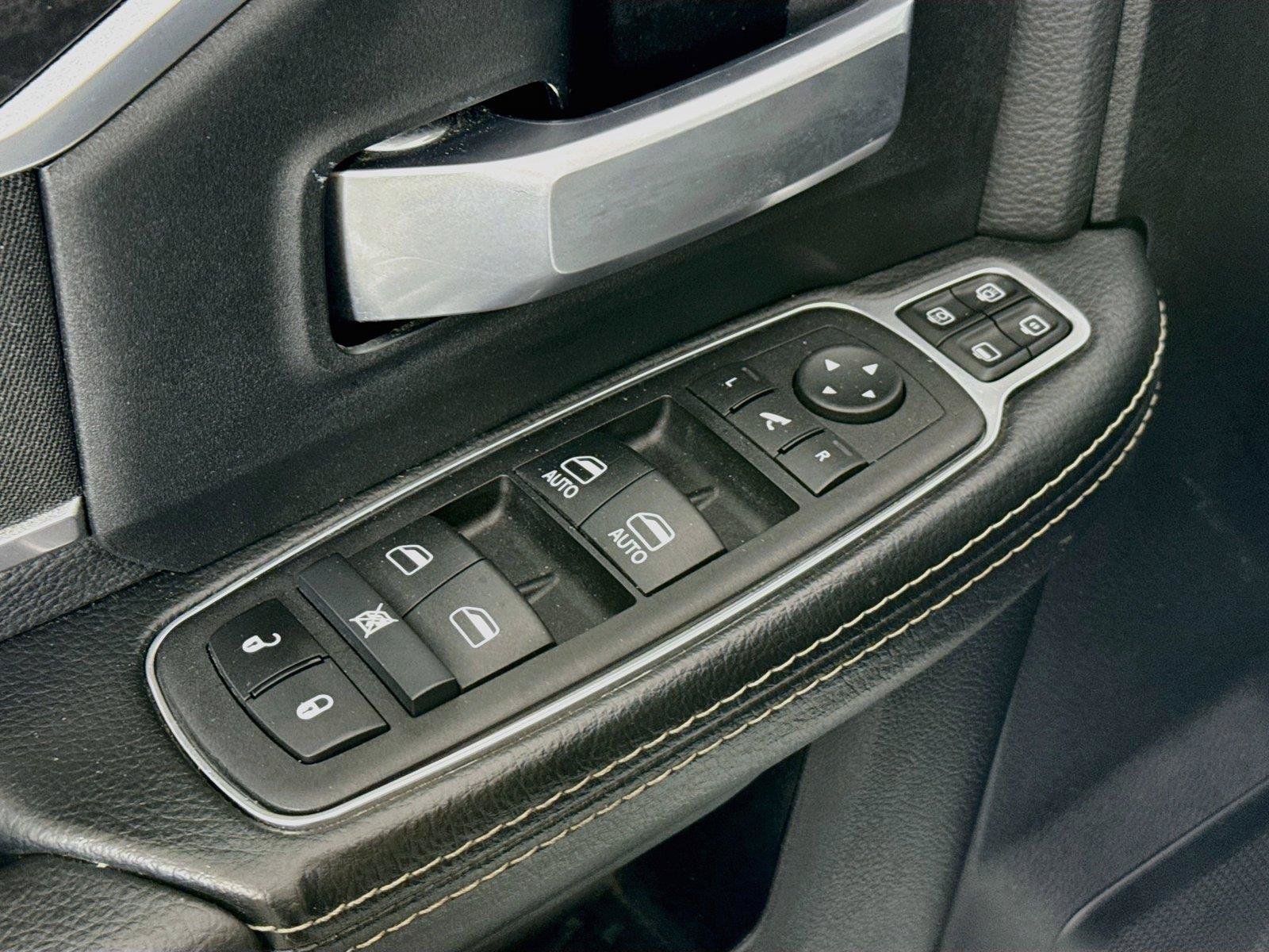 Used 2024 RAM 2500 Big Horn AWD/4WD image 26