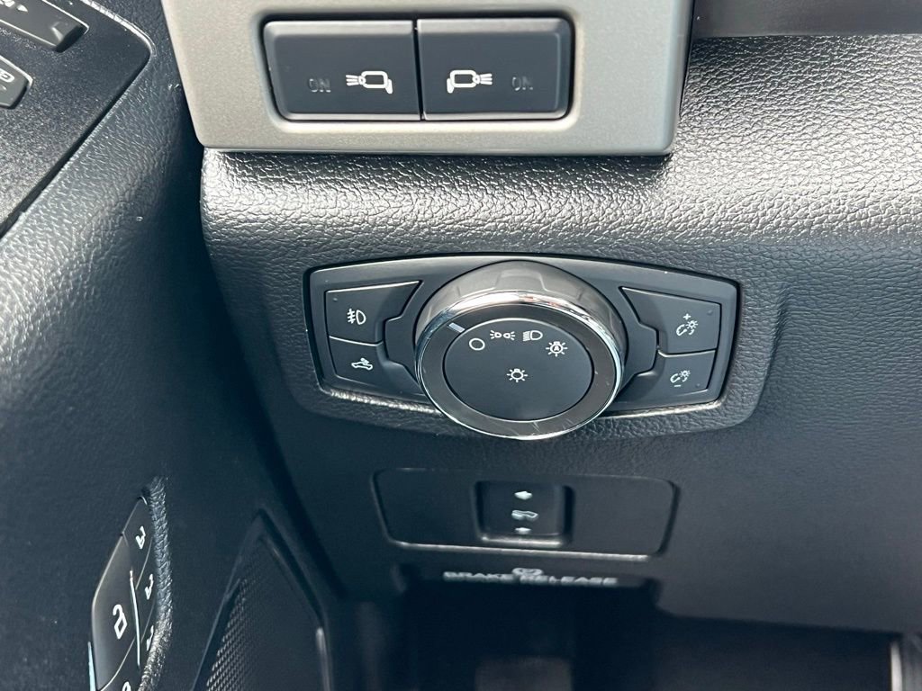 Used 2020 Ford F250 Lariat w/ Chrome Package image 34