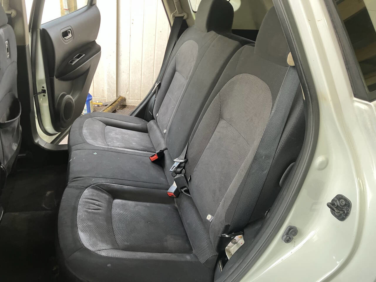 Used 2012 Nissan Rogue S FWD image 37