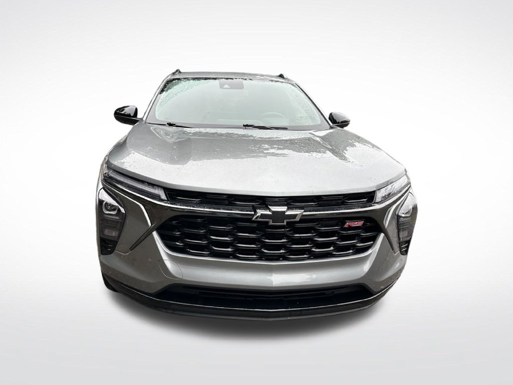 Certified 2024 Chevrolet Trax RS w/ Sunroof Package FWD image 9