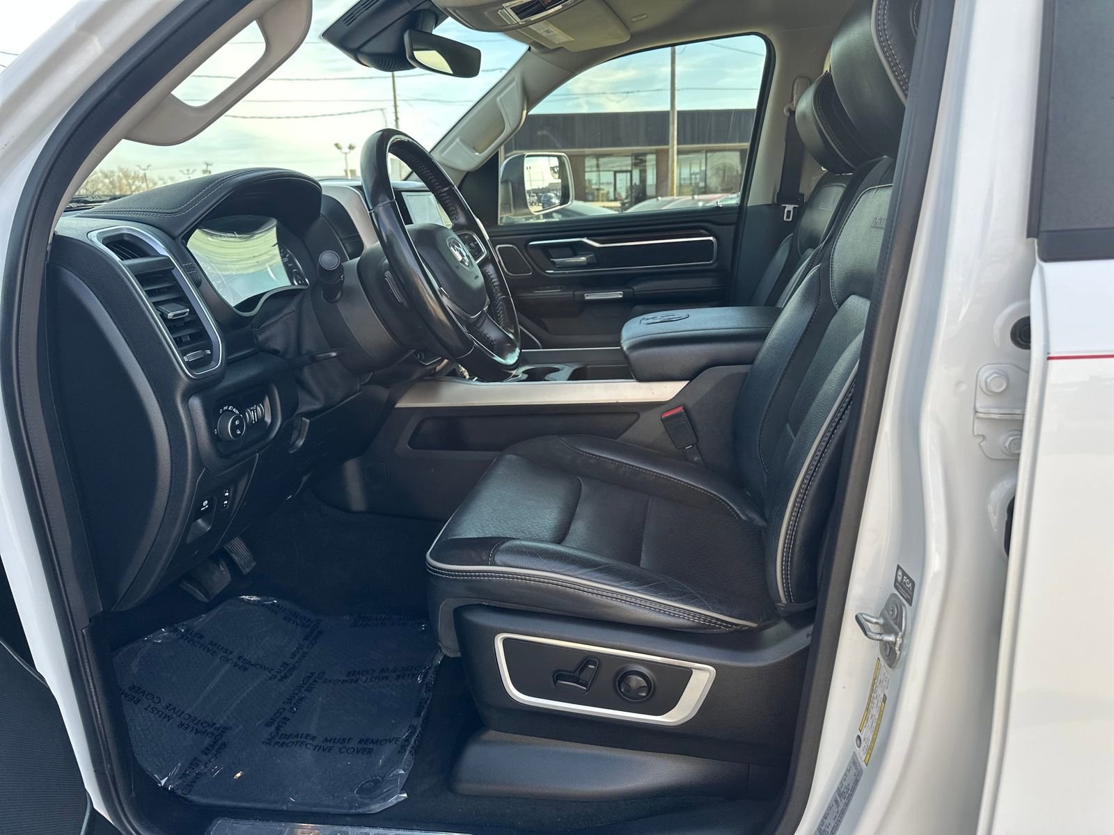 Used 2022 RAM 1500 Laramie image 11