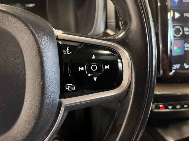 Used 2018 Volvo XC60 T5 Inscription w/ Vision Package image 26