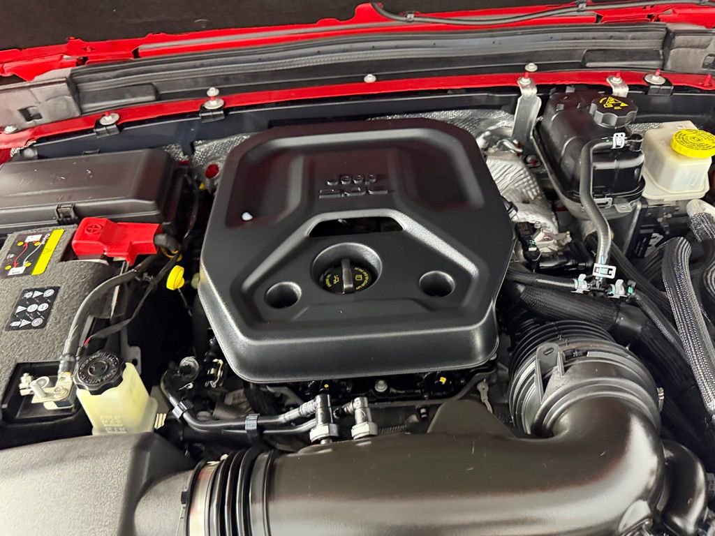 Used 2024 Jeep Wrangler Unlimited image 34