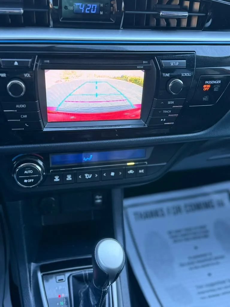 Used 2014 Toyota Corolla S FWD image 12