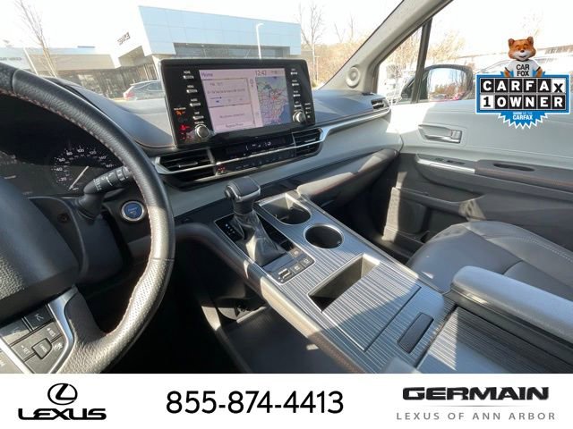 Used 2021 Toyota Sienna XSE w/ XSE Plus Package image 20