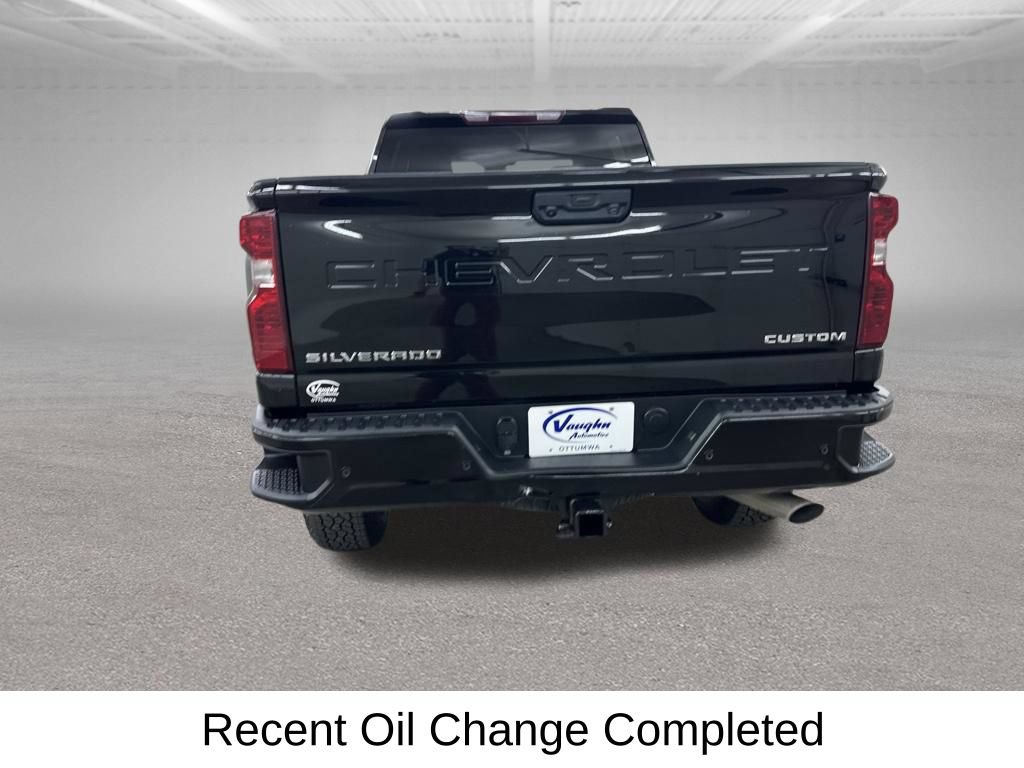 Used 2024 Chevrolet Silverado 2500 Custom w/ Custom Value Package AWD/4WD image 12