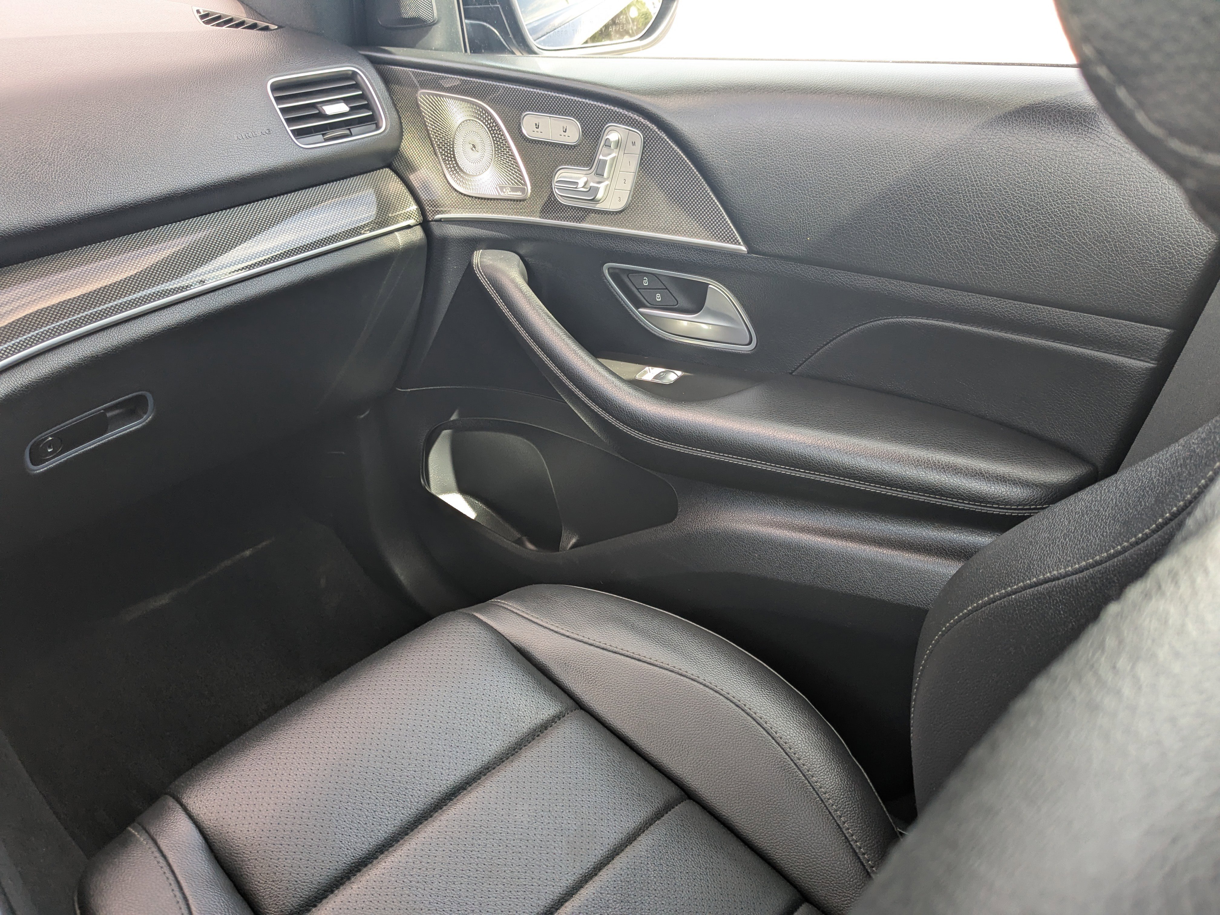 Used 2023 Mercedes-Benz GLE 350 w/ AMG Line Exterior image 22