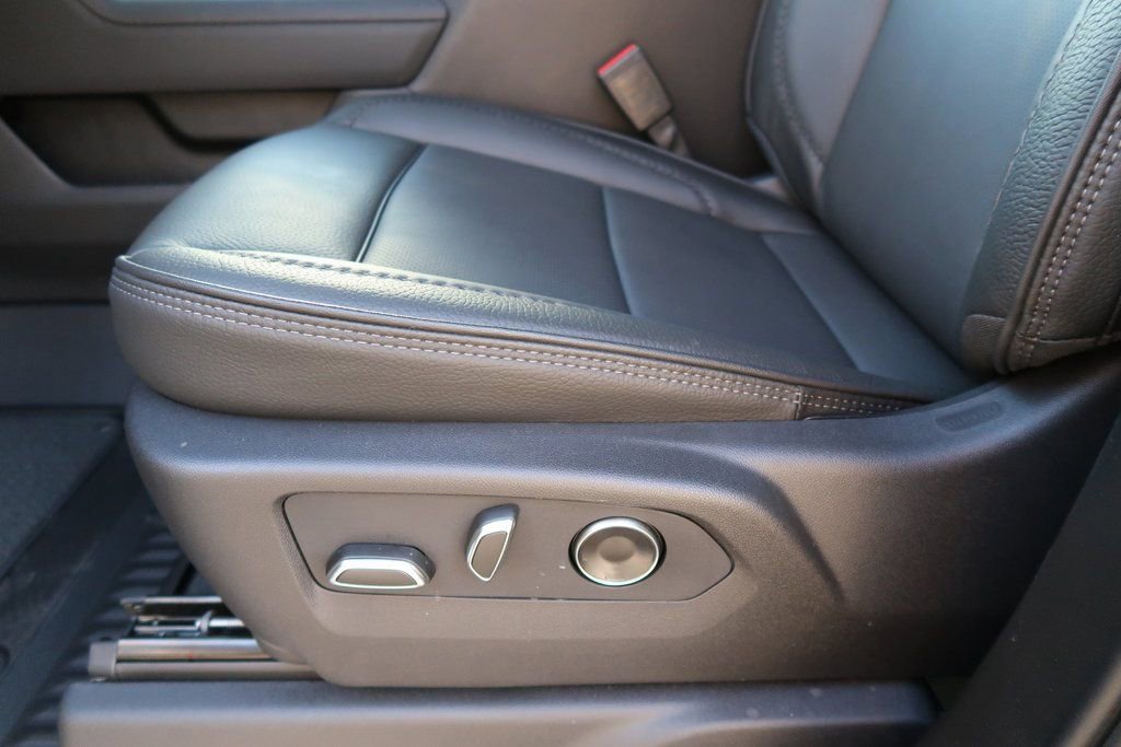New 2026 GMC Sierra 2500 Denali w/ Denali Reserve Package image 13