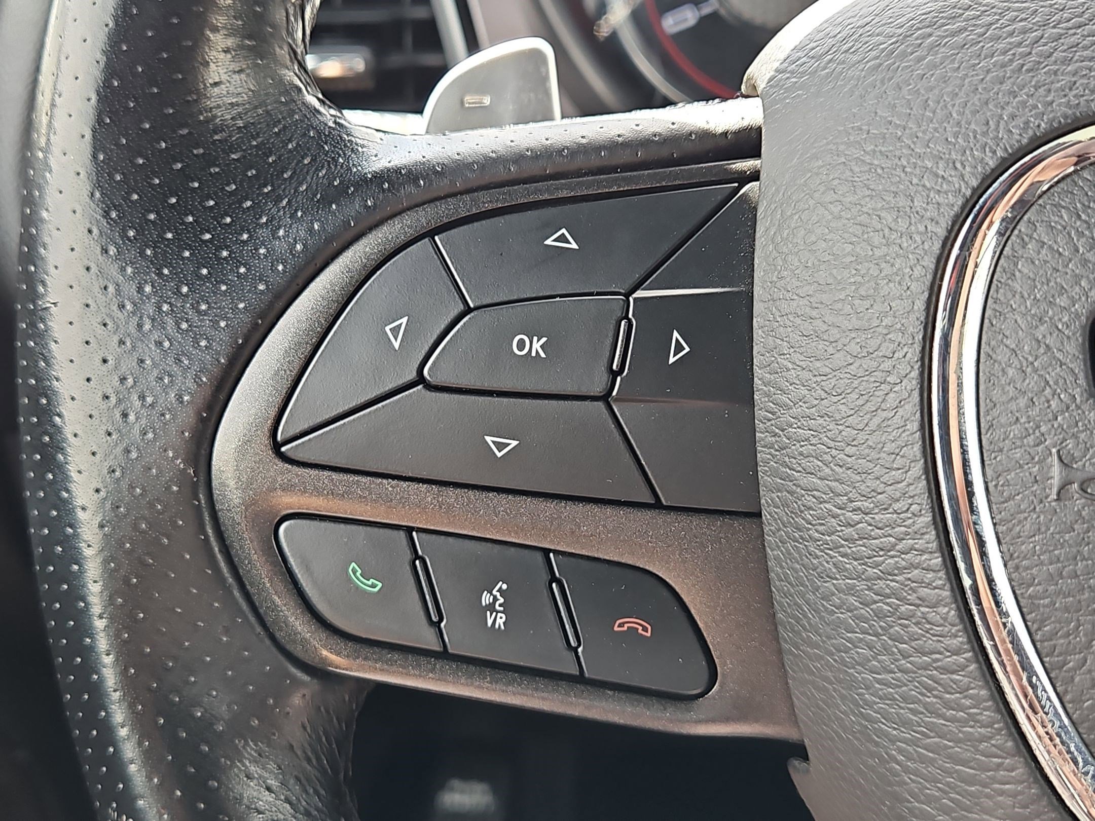 Used 2022 Dodge Challenger GT image 16