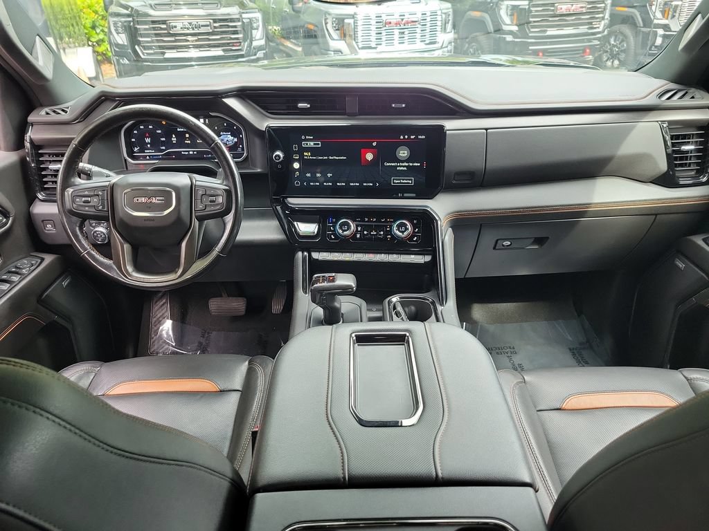 Certified 2022 GMC Sierra 1500 AT4 w/ AT4 Premium Package AWD/4WD image 17
