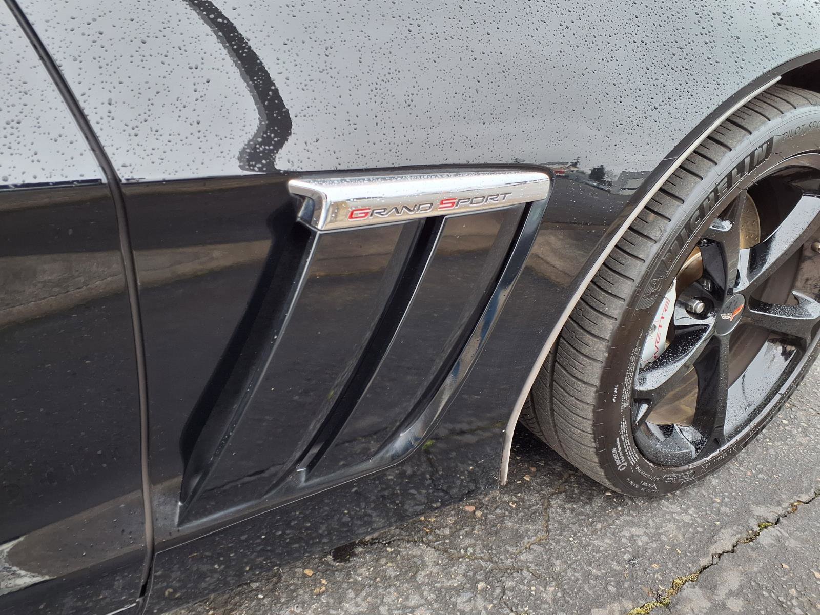 Used 2013 Chevrolet Corvette Grand Sport w/ 2LT Preferred Equipment Group image 11